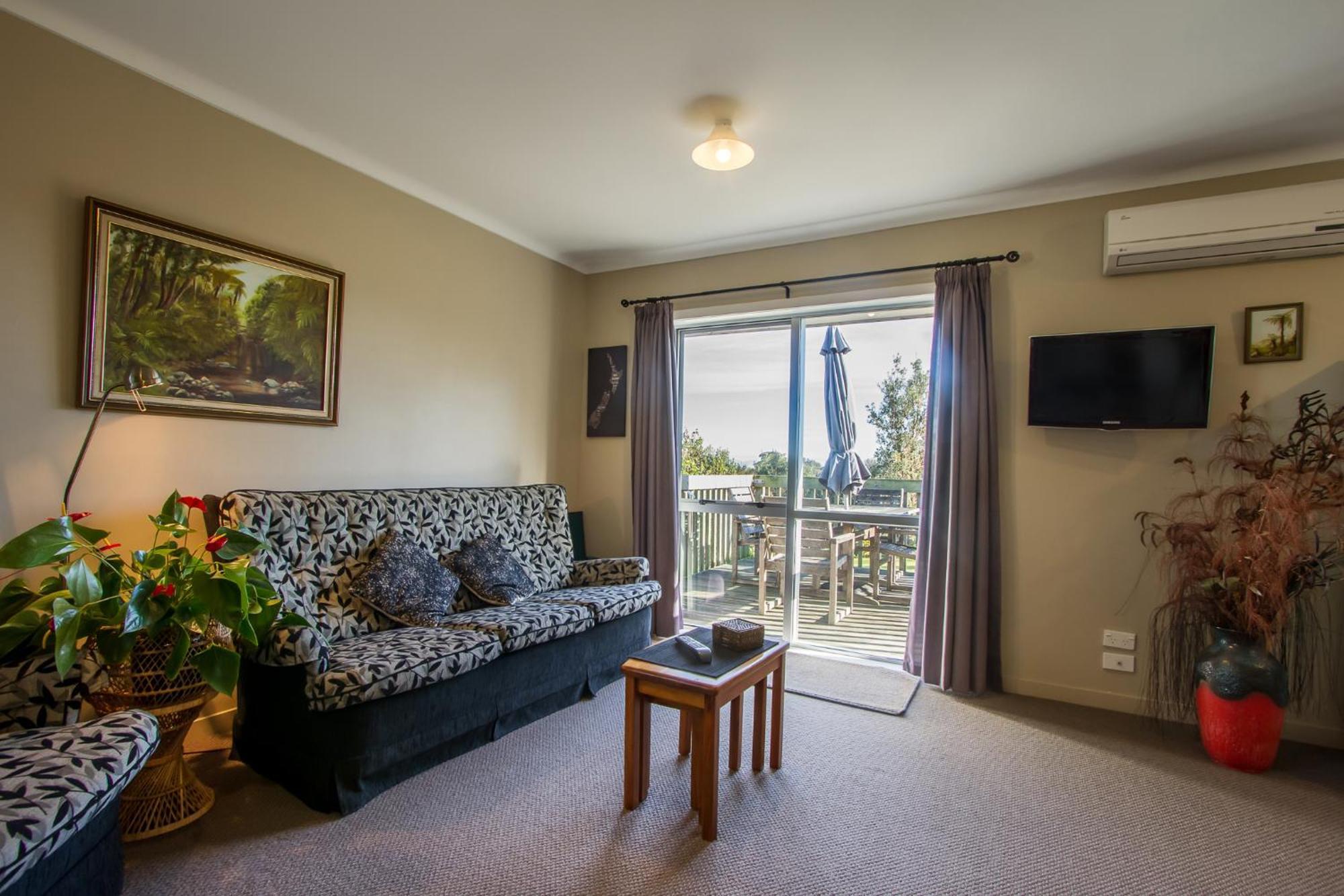 The Nunnery Te Aroha Exterior foto