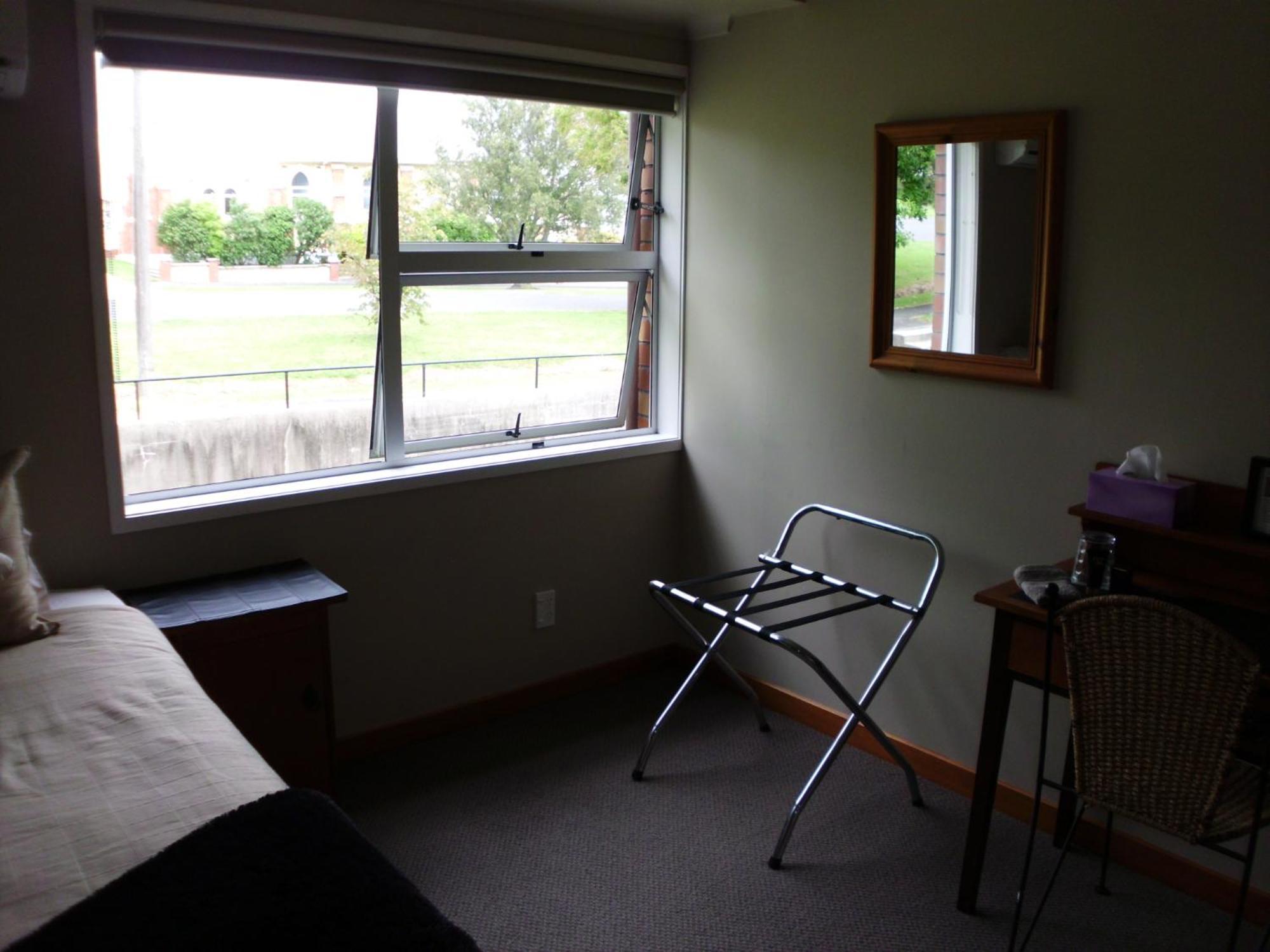 The Nunnery Te Aroha Quarto foto